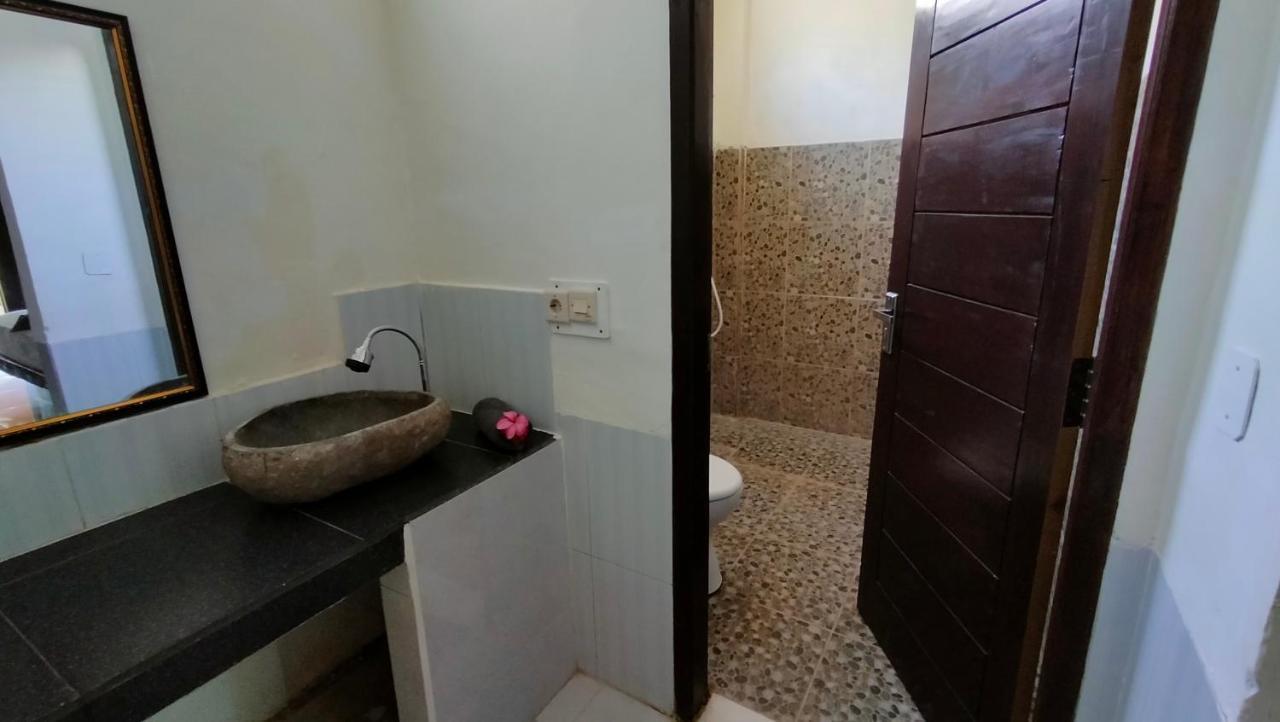 Maxal Bungalow Hotel Gili Air Exterior photo