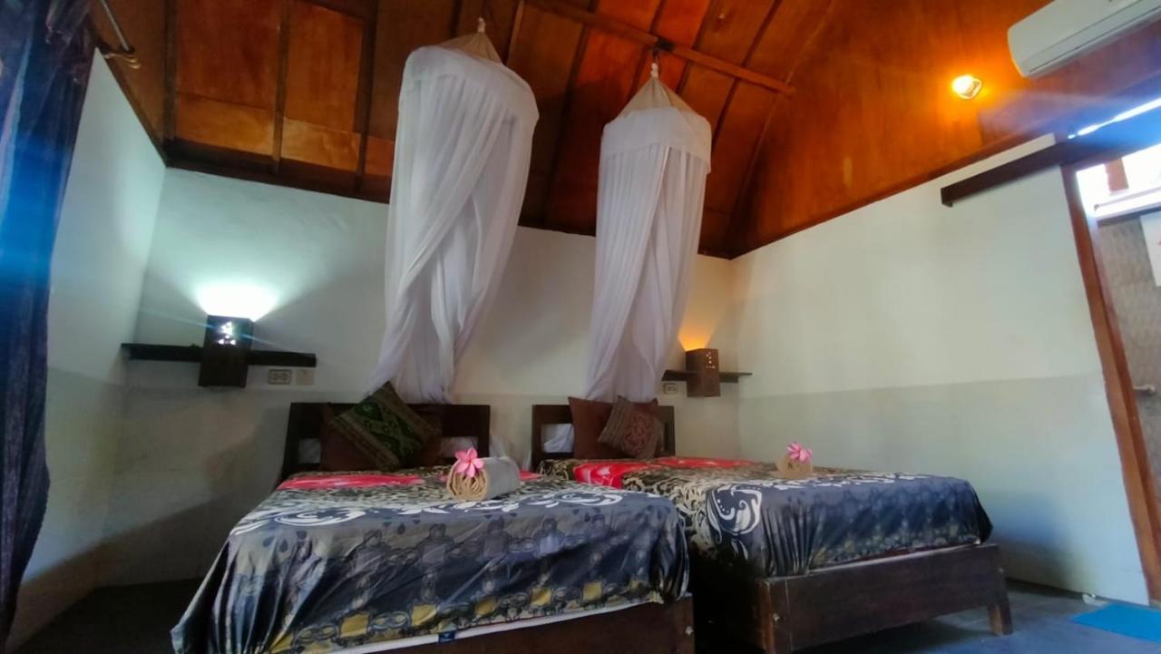 Maxal Bungalow Hotel Gili Air Exterior photo